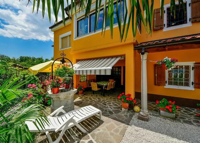 Apartment Villa Karolina By Interhome